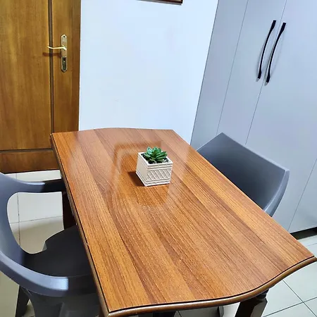 Apartment Lb Center *