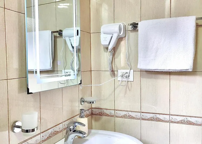 Lb Center شقة تيرانا